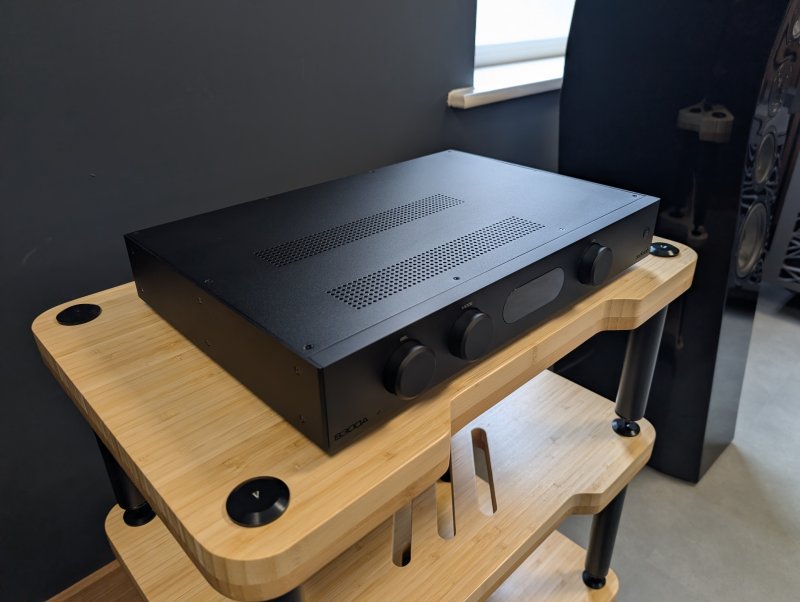 Audiolab 8300A Integrated Amplifier Black Left View
