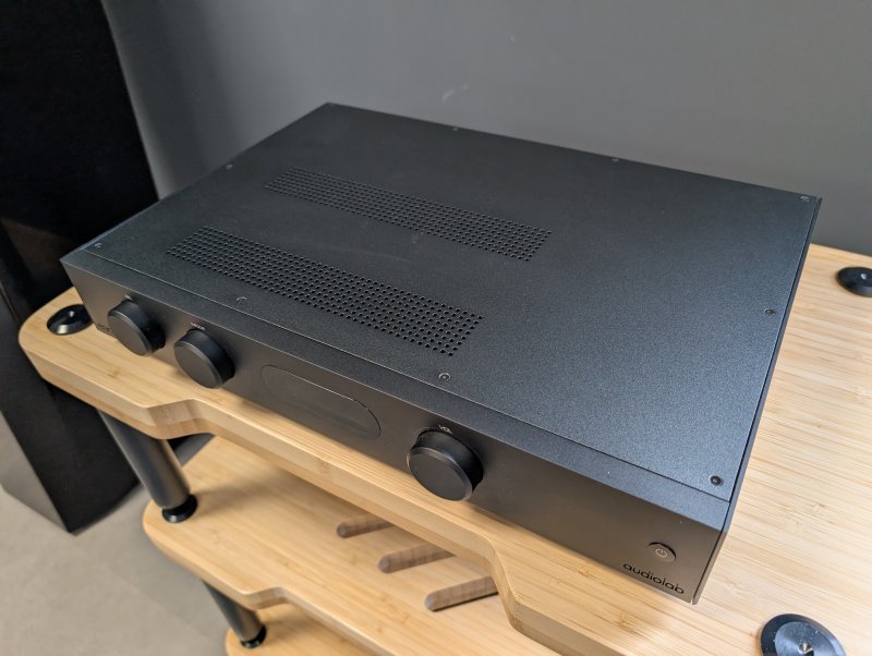Audiolab 8300A Integrated Amplifier Black Right View