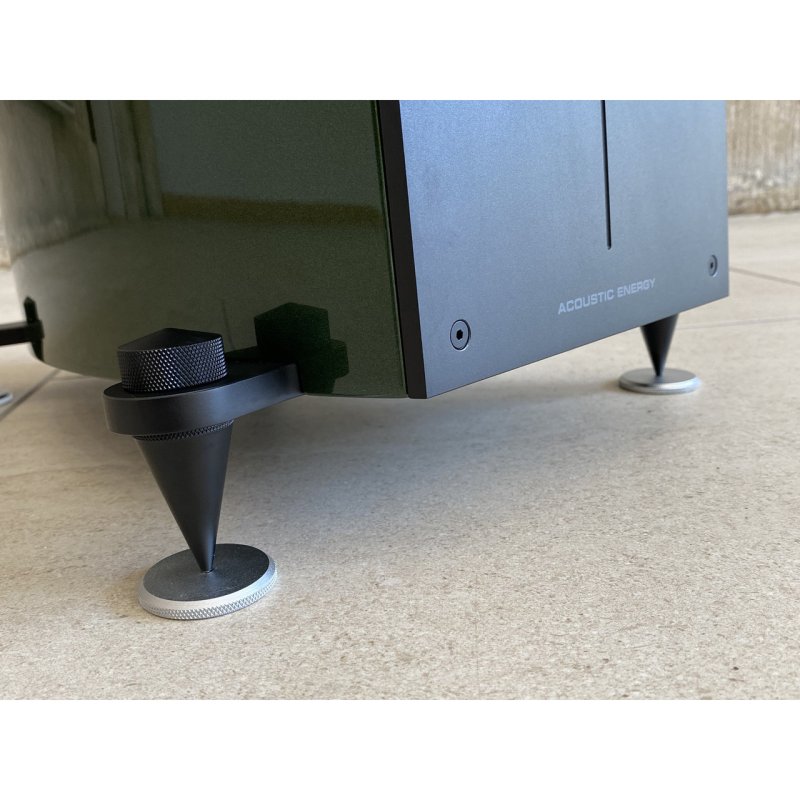 Acoustic Energy Corinium Floorstanding Speakers British Racing Green (Pair) — spike detail