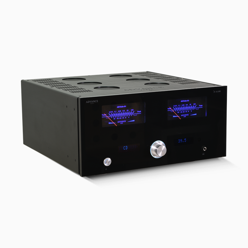 Advance Paris X-i1100 Integrated Amplifier — three-quarter view