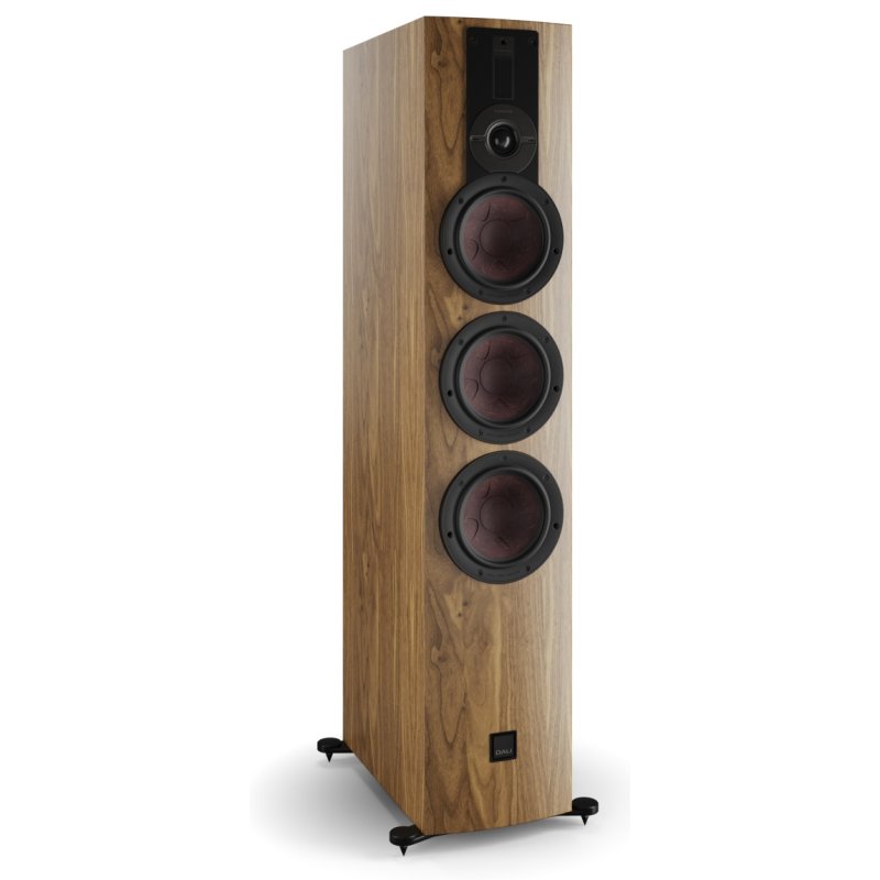 DALI Rubikore 8 Natural Walnut, three-quarter angle