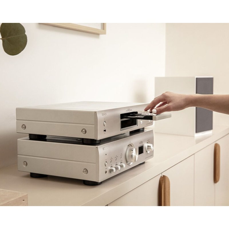 Denon DCD-900NE CD Player Silver — lifestyle, CD tray open