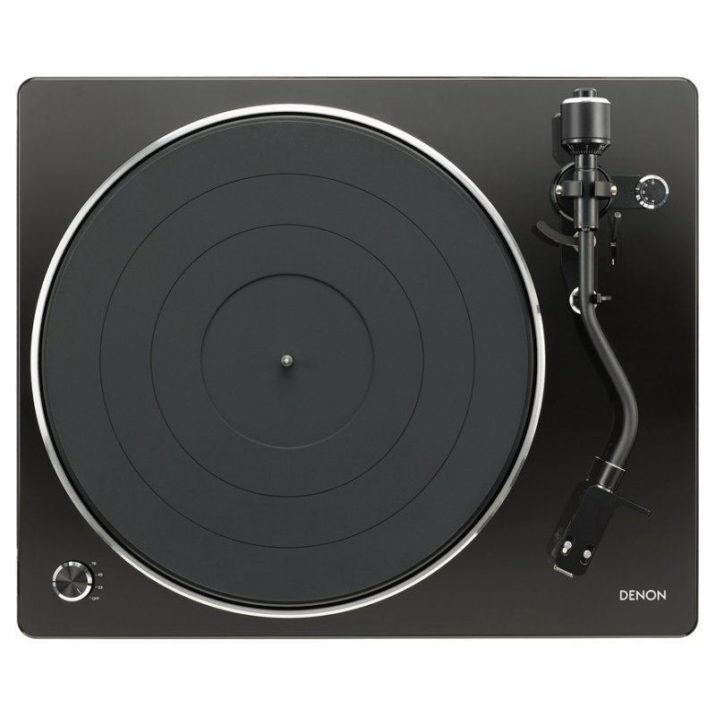 Denon DP-400 Turntable Black top view