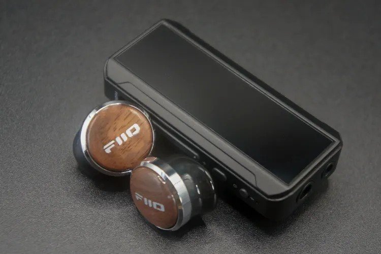 FiiO FP3 Black Walnut - with FiiO BTR13