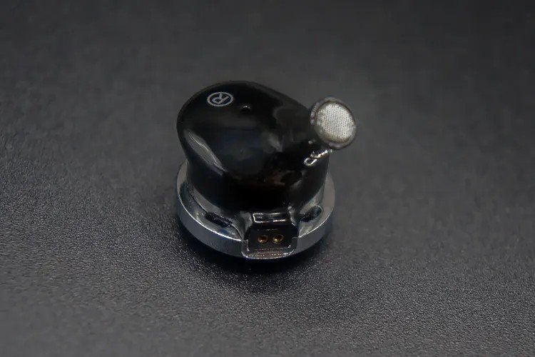 FiiO FP3 Black Walnut - nozzle detail
