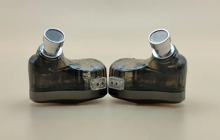 FiiO JD1 Black - 0.78mm 2-pin detachable cable connectors