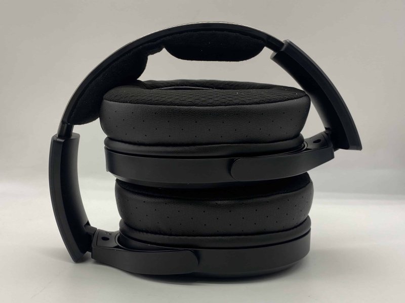 FiiO Jade Audio JT7 Black - Folded compact position