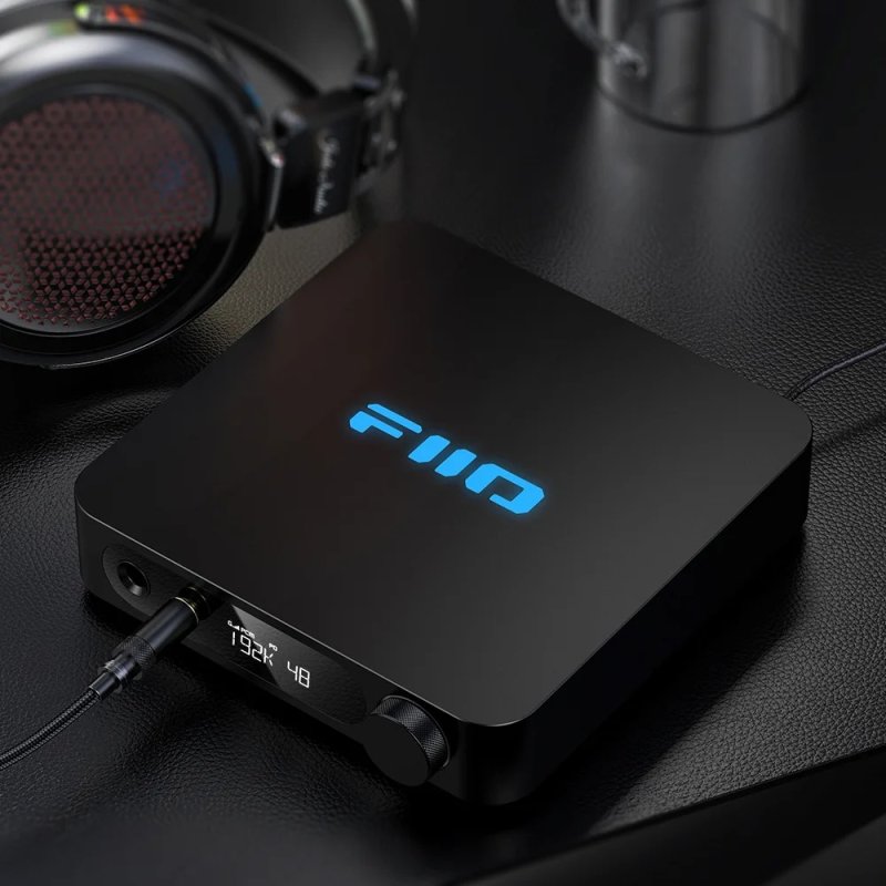 FiiO K11 - Lifestyle