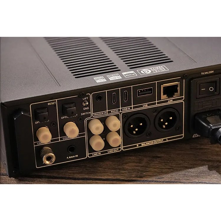 FiiO K17 - Rear Panel Connections