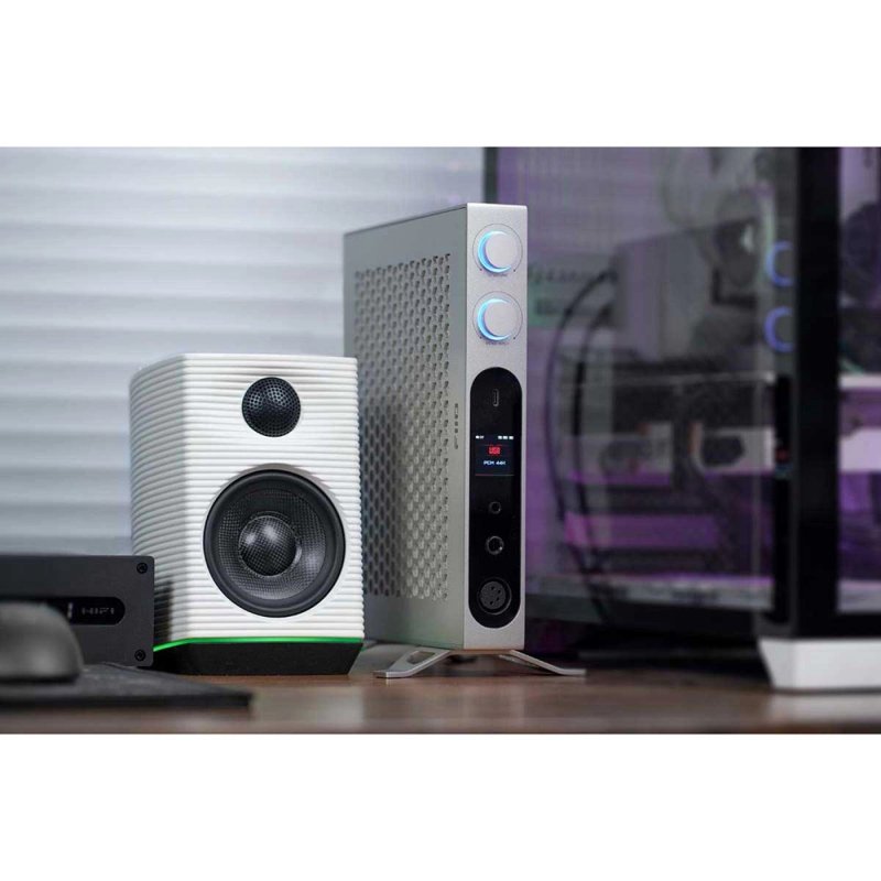 FiiO K19 Desktop DAC and Headphone Amplifier Silver - Lifestyle