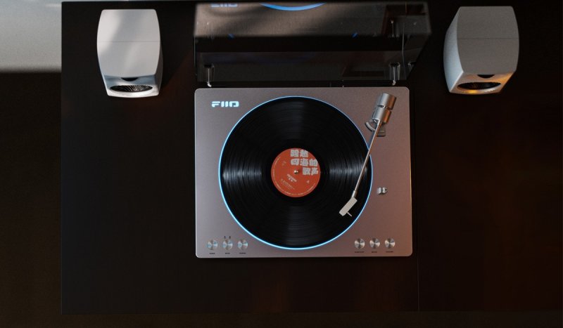 FiiO TT13 Turntable with Bluetooth - Silver - overhead view