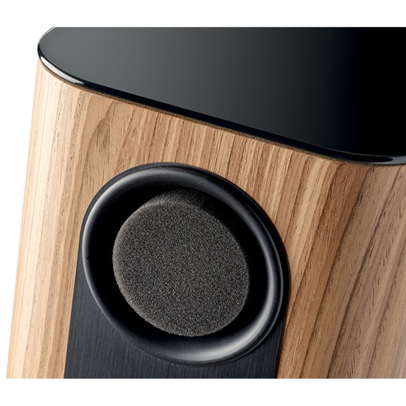 Focal Kanta No.1 Rear Port with Foam Plug Walnut Cabinet