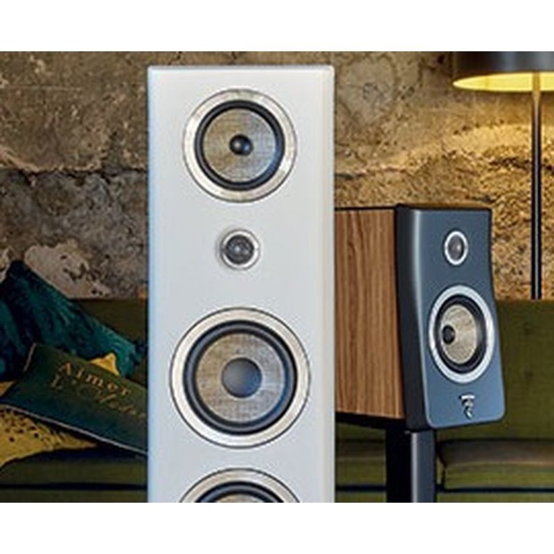 Focal Kanta No.3 White High Gloss in a living room setting