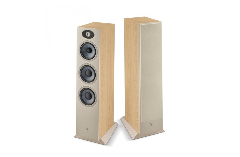 Focal Theva N3 Light Wood angled view