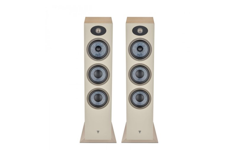 Focal Theva N3 Light Wood front