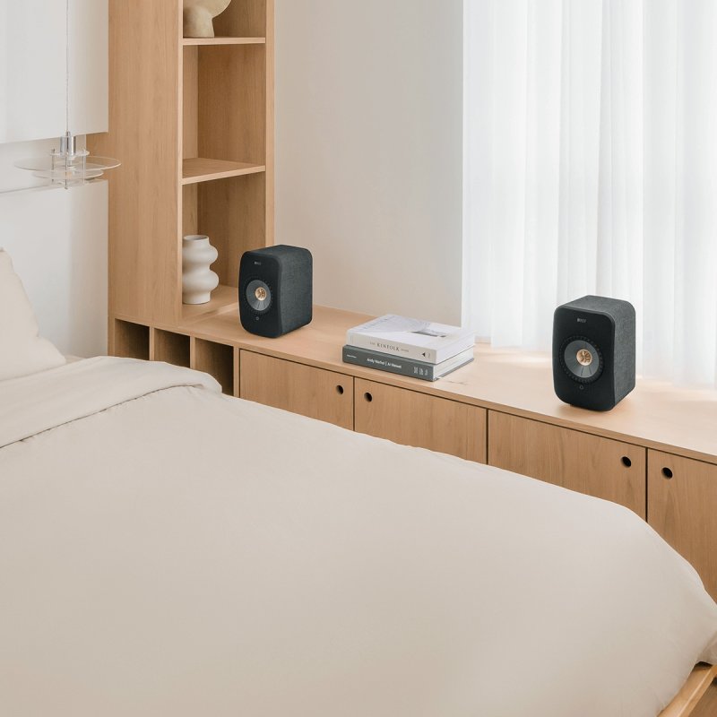 KEF LSX II Carbon Black - lifestyle shot