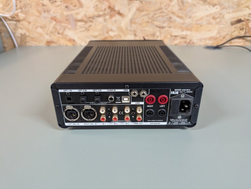 Leema Acoustics Elements Integrated Amplifier Black rear view on desk