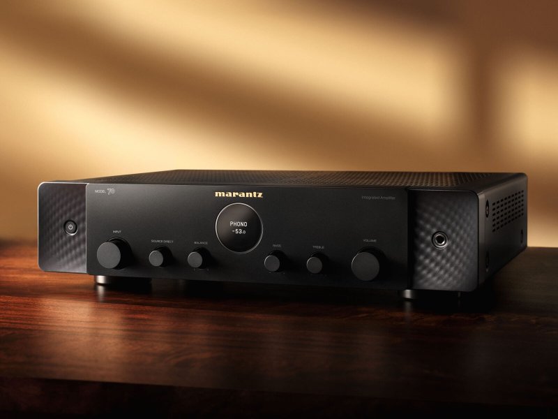 Marantz Model 70 Black lifestyle view
