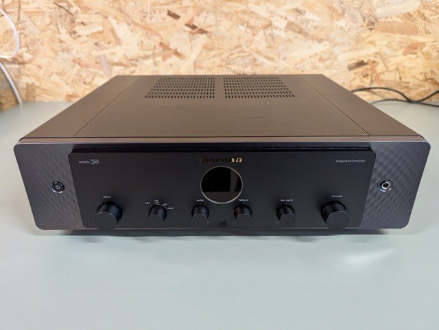 Marantz MODEL 30 2.2 Channel Integrated Amplifier - Black
