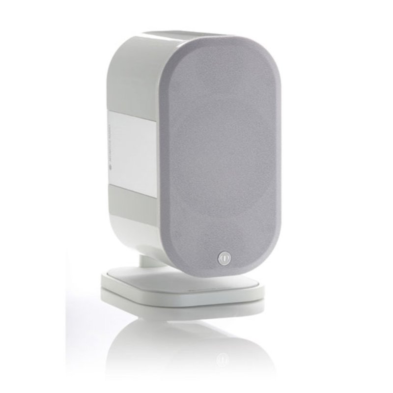 Monitor Audio Apex A10 White Lacquer (Single) — three-quarter view (grille on)