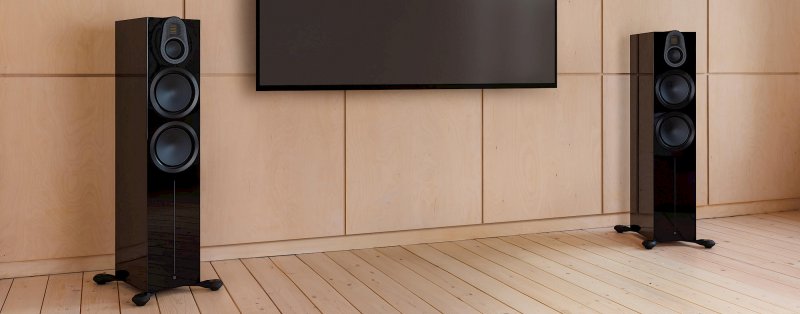 Monitor Audio Gold 500 6G High Gloss Black Floorstanding Speakers (Pair) - Lifestyle