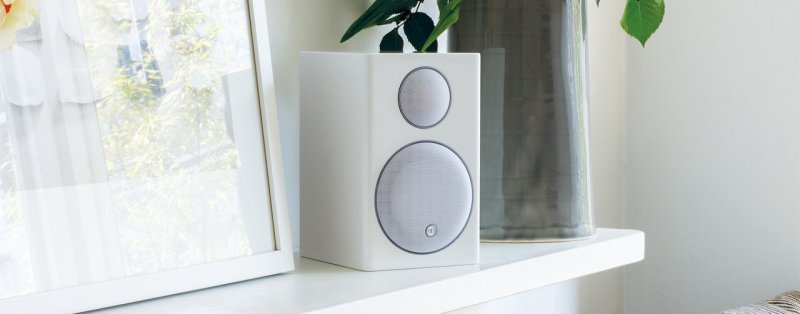Monitor Audio Radius R90HT1 Home Cinema Pack (Walnut) — Radius 90 lifestyle