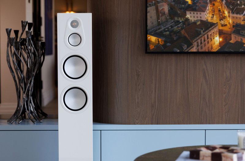 Monitor Audio Silver 300 8G Satin White in a living room setting