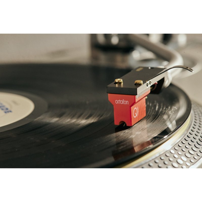 Ortofon Quintet Red Moving Coil Cartridge — lifestyle