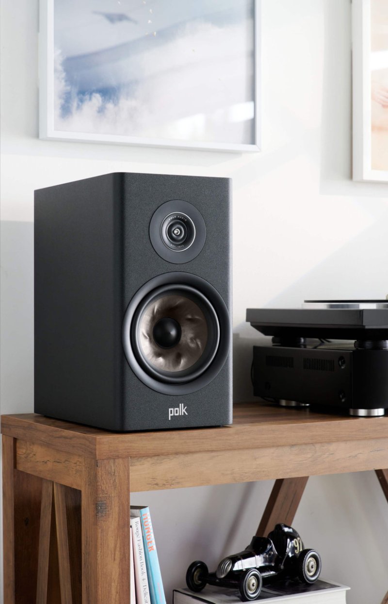 Polk Audio Reserve R200 - lifestyle setting with vinyl setup