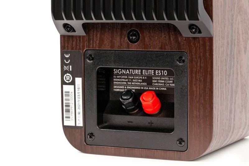 Polk Audio Signature Elite ES10 — rear panel with binding posts