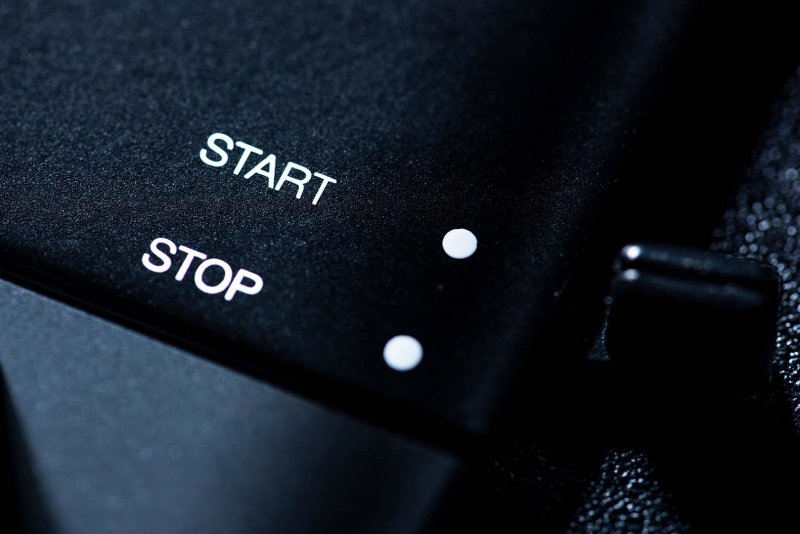 Pro-Ject A1.2 — start and stop buttons detail