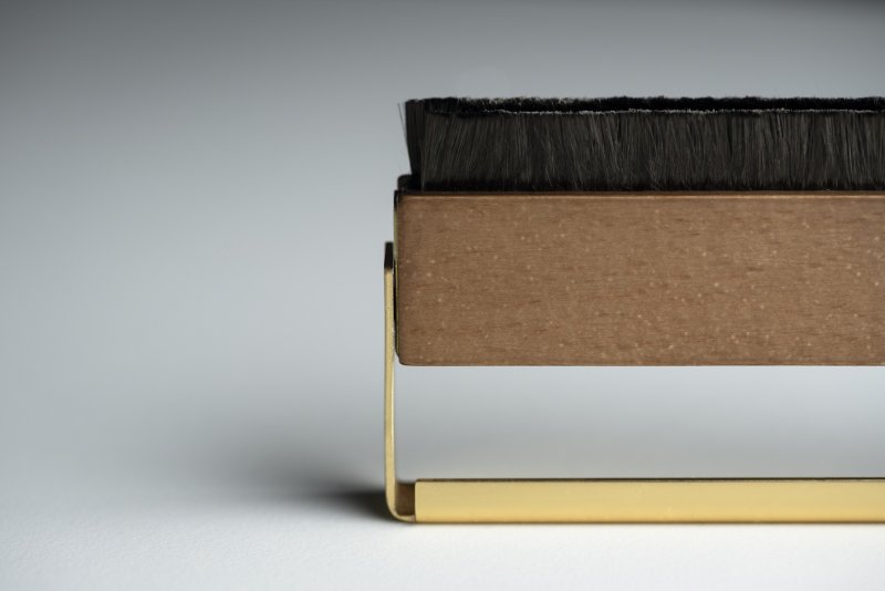 Pro-Ject Brush It Premium - carbon-fibre bristle detail