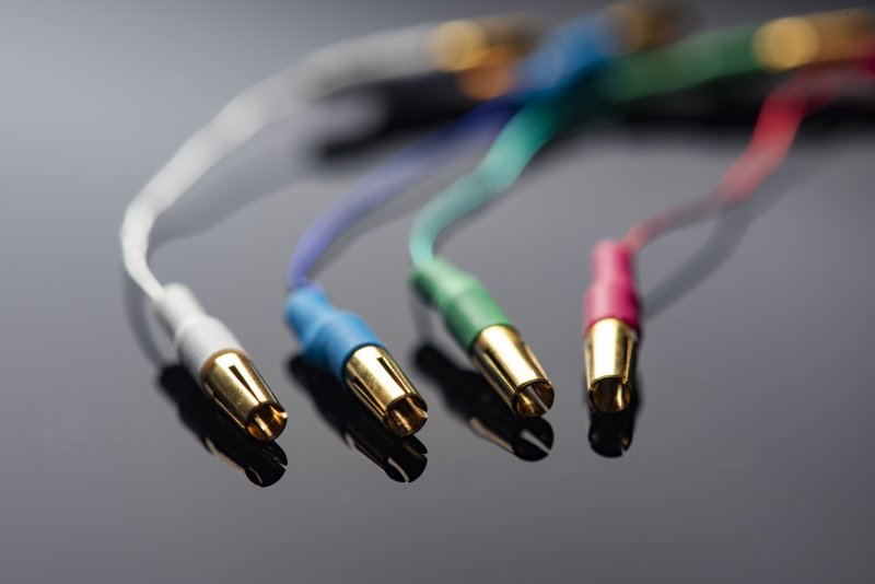 Pro-Ject Lead IT C connector detail
