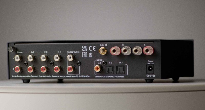 Pro-Ject MaiA S3 amplifier, rear panel connections