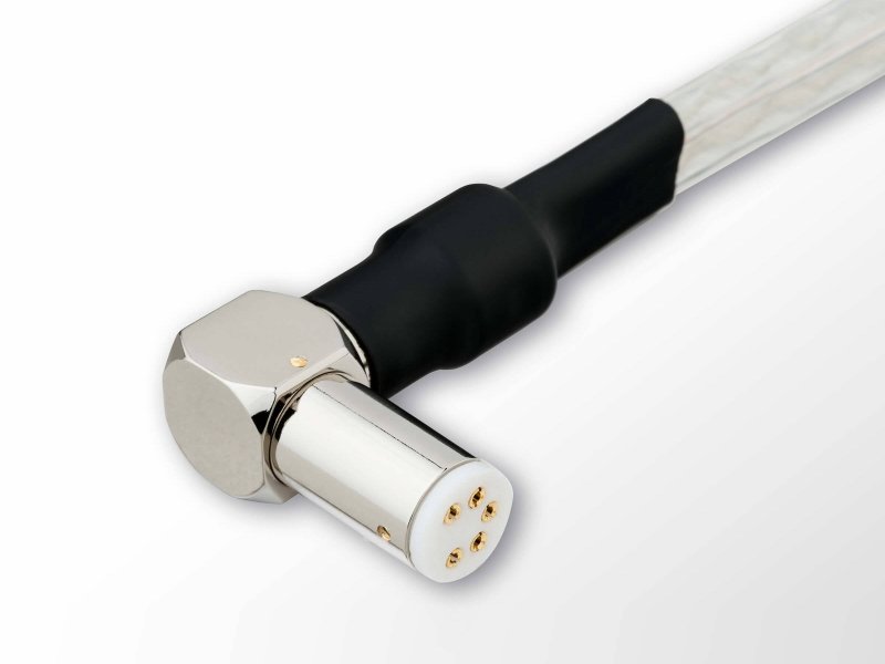 Pro-Ject Connect it E Phono right-angle 5-pin DIN connector detail