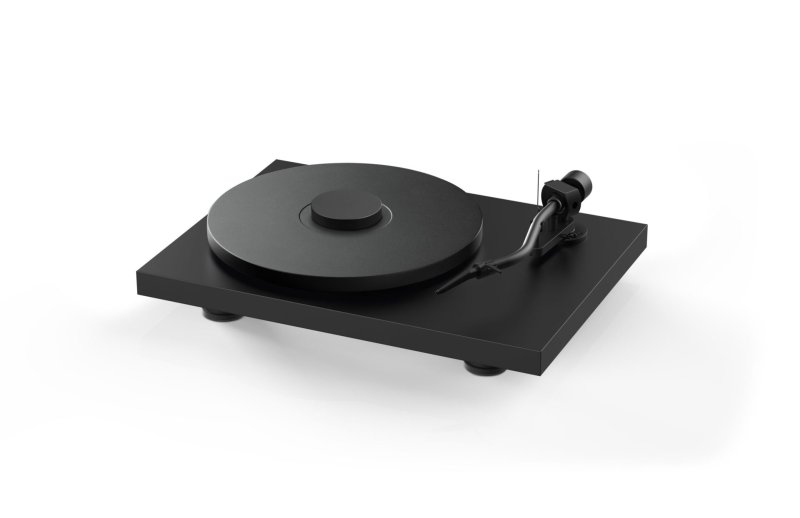 Pro-Ject Debut PRO S Balanced Black Turntable - Detail Cutout