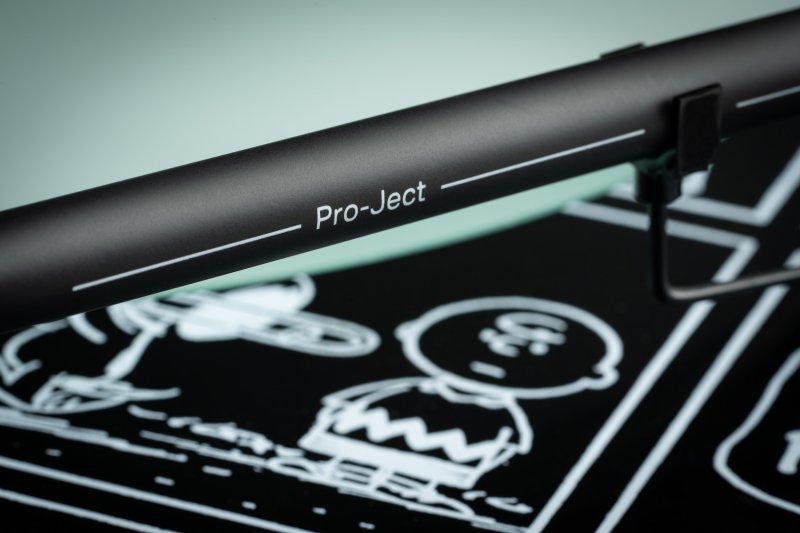 Pro-Ject Peanuts Turntable - Tonearm Detail