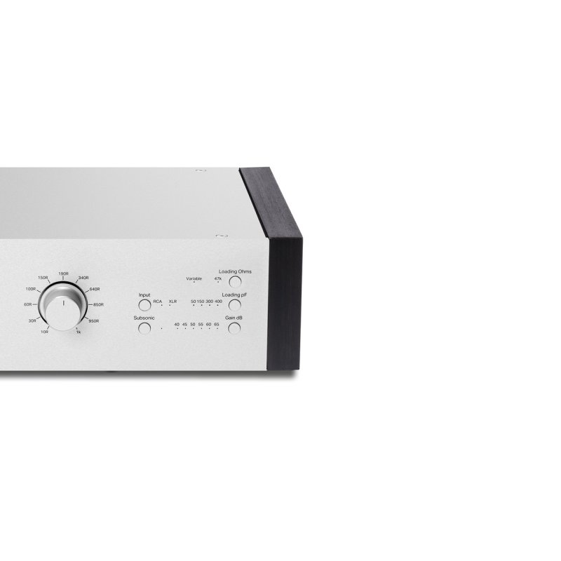 Pro-Ject Phono Box DS3 B Silver — front panel detail