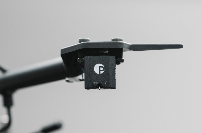 Pro-Ject Pick It MM E cartridge lifestyle