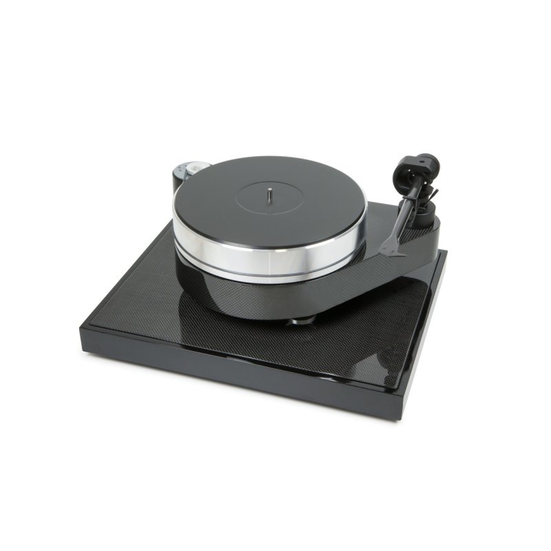 Pro-Ject RPM 10 Carbon — front view