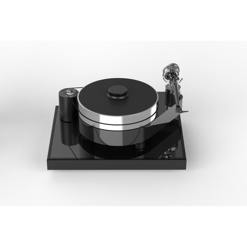 Pro-Ject RPM 10 Carbon — angled view with record puck