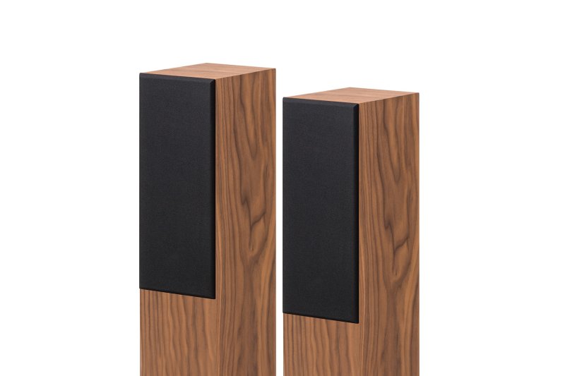 Pro-Ject Speaker Box 10 E Carbon - Magnetic Grilles Detail