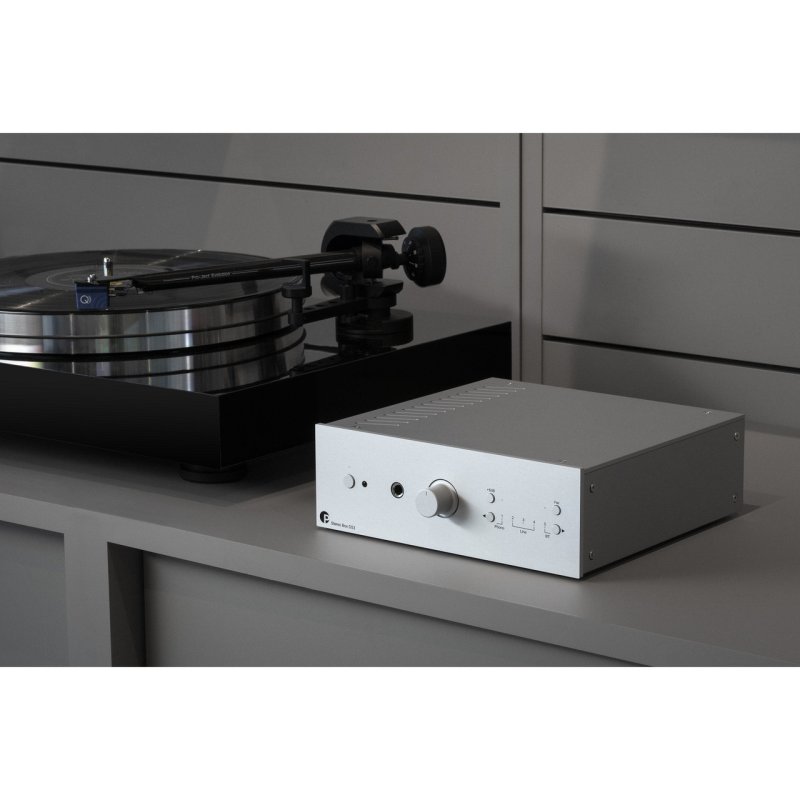 Pro-Ject Stereo Box DS3 — lifestyle