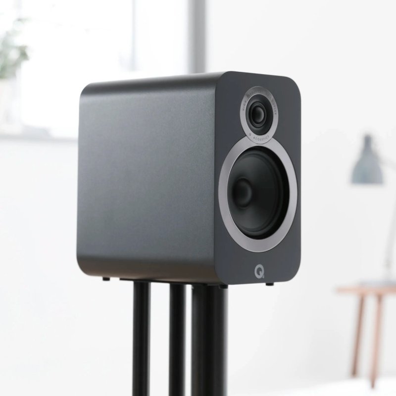Q Acoustics 3020i Bookshelf Speakers White (Pair) — lifestyle