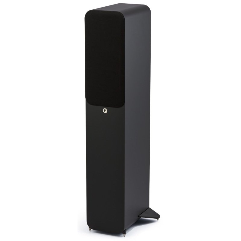 Q Acoustics 3040c Satin Black, angled view with grille fitted