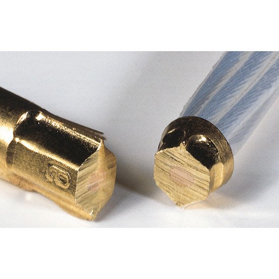 QED Airloc ABS 4mm Banana Plug (Single) — Airloc cold-weld crimp cross-section