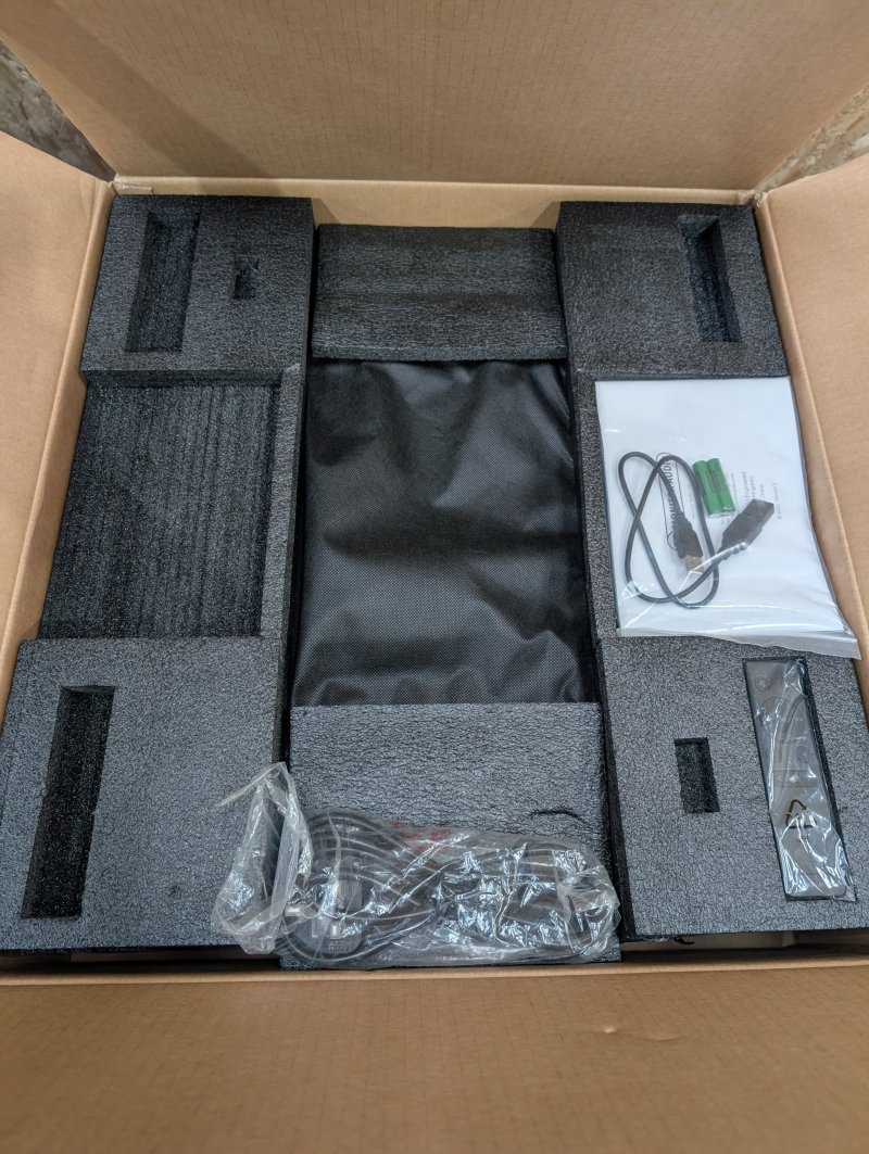 Roksan Attessa Streaming Amplifier Silver Open Box Ex Demo