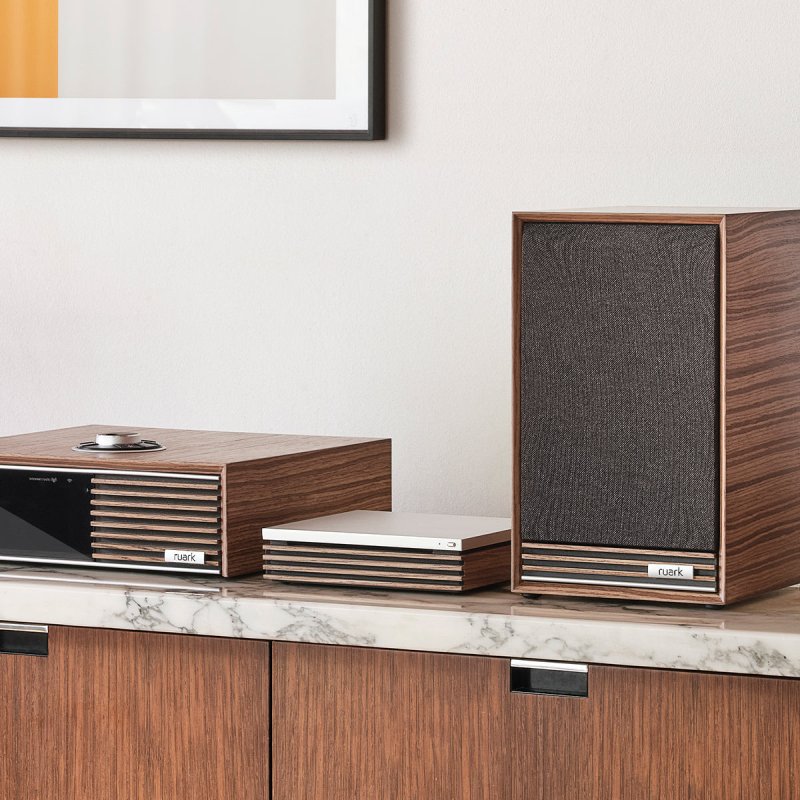 Ruark R-CD100 CD Player — lifestyle