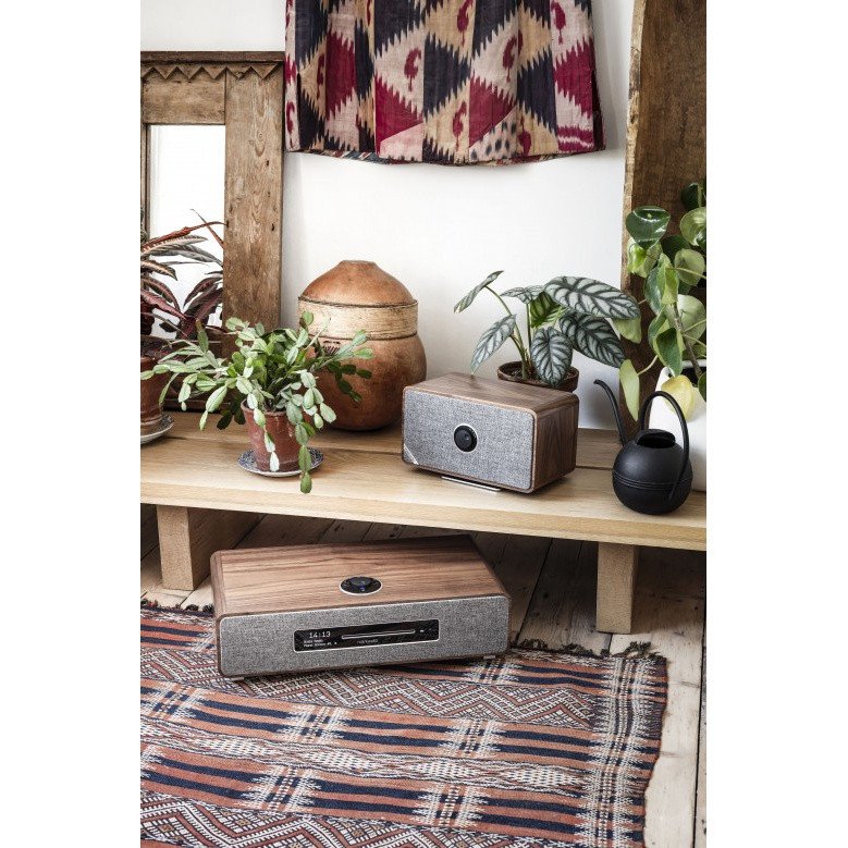 Ruark MRx Wireless Speaker Walnut — with Ruark R5 (multiroom)