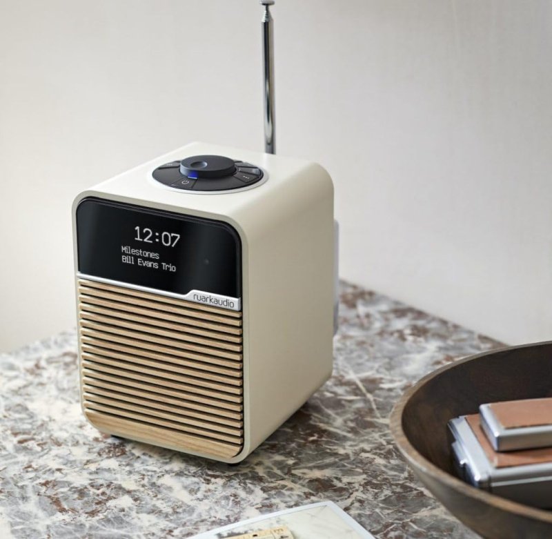 Ruark R1 Mk4 Deluxe Bluetooth Radio Light Cream — lifestyle
